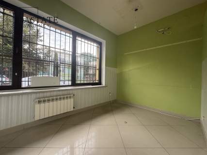 Lokal usługowy 90 m Wolnostojący Ursus