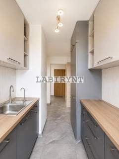 Tysiąclecie, M-3, 52m2, po remoncie, winda, balkon