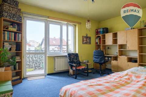 Dom 226m2, Żyrardów, 4 niezależne kondygnacje
