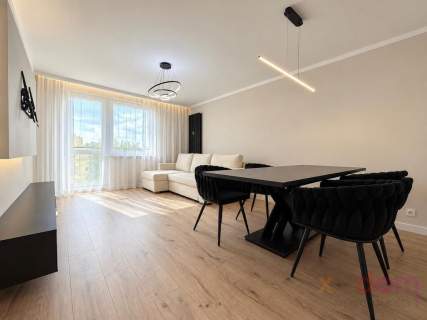 61 m2 3 pokoje balkon po remoncie