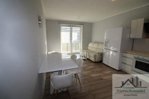 Nowe, 3 pok., 60m2, 1 piętro, balkon