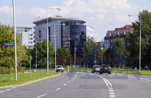 BIURO KABATY METRO