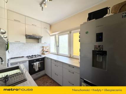 TEOFILÓW-mieszkanie na trzecim piętrze 45 m2