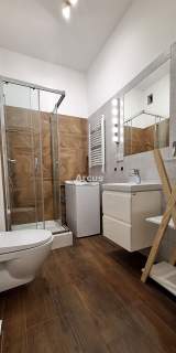 apartament z balkonem pracownia