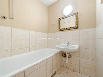 PRZESTRONNE - 78 M2 W ŚWIETNEJ LOKALIZACJI