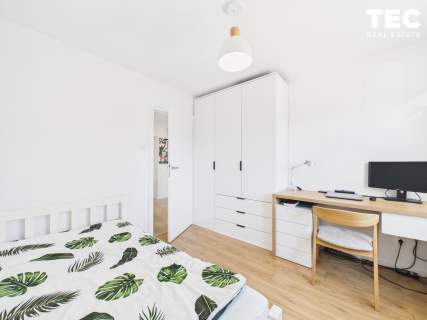 2-pok mieszkanie, oddzielna kuchnia, garderoba, duży balkon i...