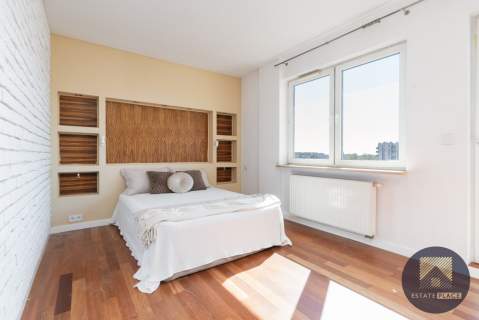 Penthouse z tarasem 57m2 3 balkony sauna i jacuzzi