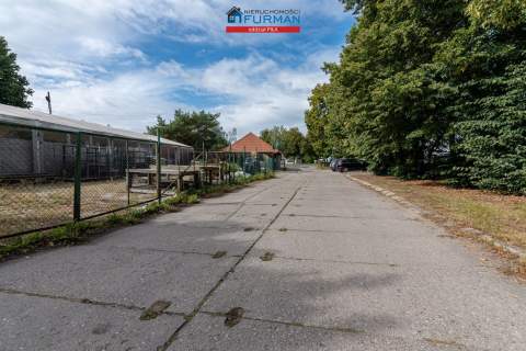 Nieruchomość komercyjna na sprzedaż, 3209,7 m2, Piła