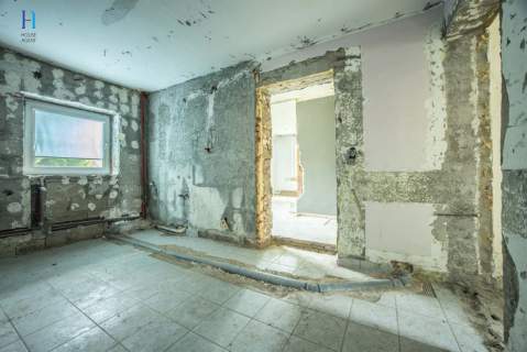 Dom na 3,7 ha przestrzeń i ogród