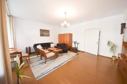 90m2, kamienica, Kośnego Opole 1 piętro 