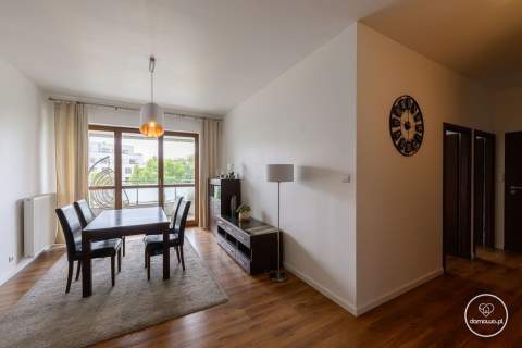 WILANÓW 64m2 3 POKOJE TARAS 12m2 2012r. TRAMWAJ