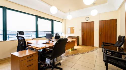 komfortowe biuro 90 m dla firm