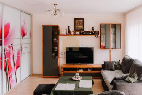 3 pokoje Mieszkanie 68 m I piętro Piekary B