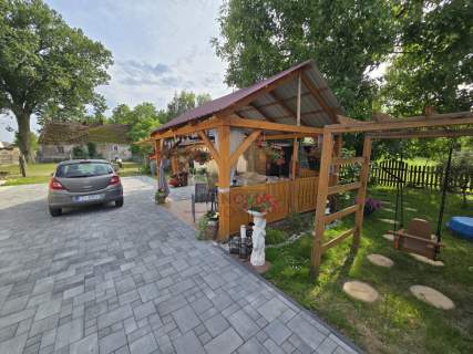 Dom z działką 30 A, także usługi nowa cena