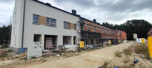 Szamocin, Las , Segment , 5 pok. , 140 m2, garaż .