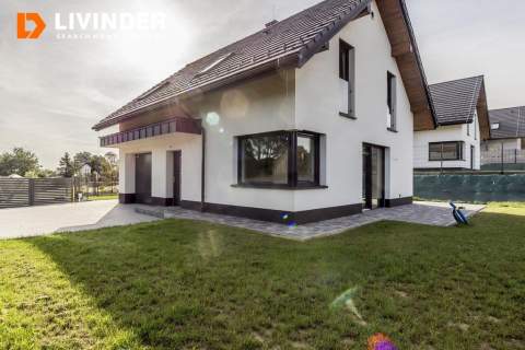 Dom 180 m 5 pokoi Garaż Ogród Brzoskwinia
