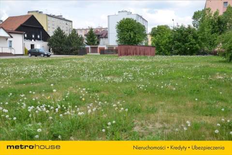 Działka usługowo-handlowa w ścisłym centrum