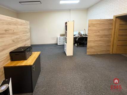 Powierzchnia biurowa 100 m2
