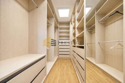 Klimatyzowany apartament z widokiem na park Patria