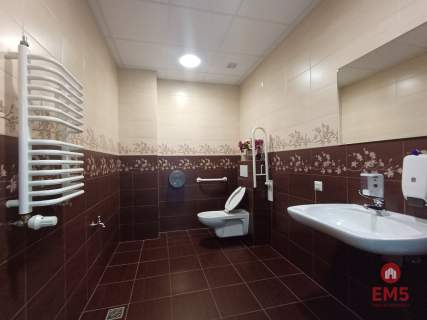 Miejsce na salon sprzedaży Twojej marki 