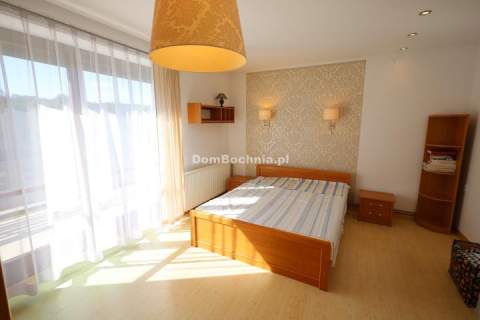 Dwupokoleniowy Dom Tymowa k. Brzeska
