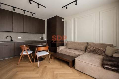51,11 m2 Francuska Park Ostatnie piętro Do wejścia