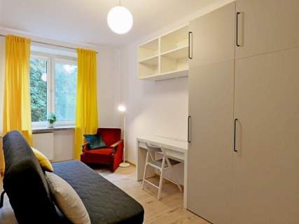 2 pokoje blisko st. metro, 45m2 - Karolkowa 71
