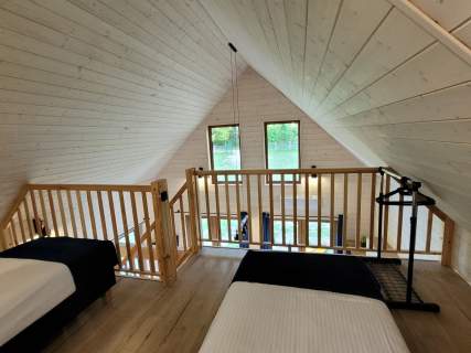 Sprzedam gotowy biznes 1,5ha dom 120m2 2x domki