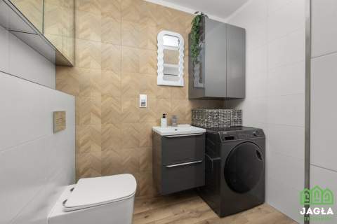 42m2 2 pokoje Blok Panorama Balkon