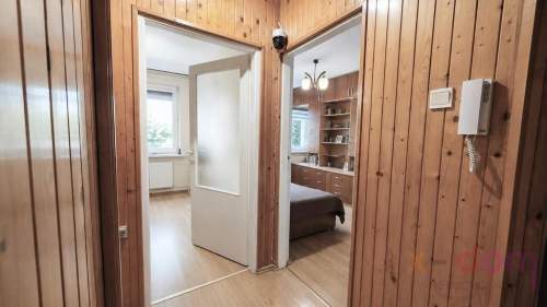 3 POKOJE 46 m BALKON - dobra lokalizacja