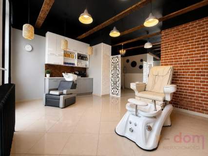 Lokal 44.5 m2 parter os. Ślichowice