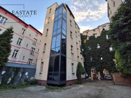Wyjątkowa kawalerka w ścisłym centrum Katowic