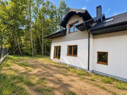 Dom nad Jeziorem Kiełpińskim, działka 1000 m2, garaż w bryle