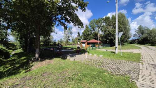 UNIKAT DWÓR NAD RZEKĄ TINA - RÓŻANY k. Elbląga