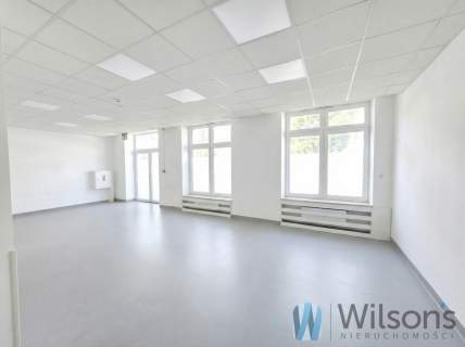 Lokal z dużą salą 2 wejścia wakacje czynszowe