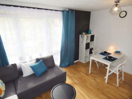 Kawalerka, balkon - Al. Legionów 22, obok p.Kachla