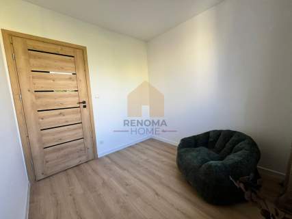 Komfortowe 3 pokoje po remoncie balkon