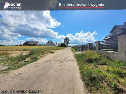 W pełni uzbrojona działka z miejscowym planem