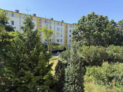2 pokoje blisko plaży, do remontu
