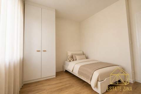 3 pokoje 51 m Balkon Parking Osiedle Avia
