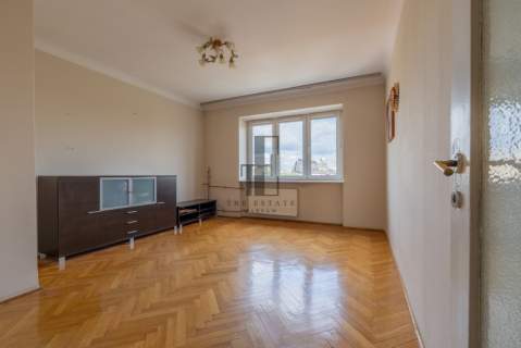 Kamienica 1932r/ 2stronne/ Winda/ Balkon/ Patio