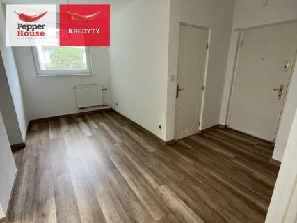 3 pokoje po remoncie Balkon Piwnica