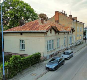 Kamienica Jasło ul Ujejskiego 180m2