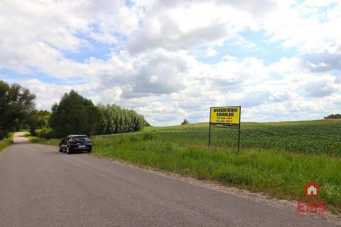 Działka na Mazurach blisko jeziora