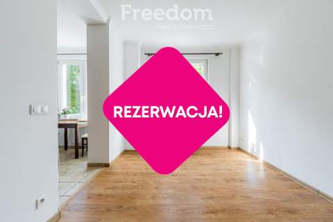 Kawalerka 23,33 m2 z oddzielną kuchnią.