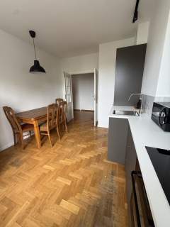 Dwupokojowe mieszkanie blisko pl. Wilsona