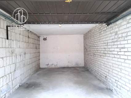 Garaż, 14,80 m2, przy ulicy Upalnej w dobrej cenie