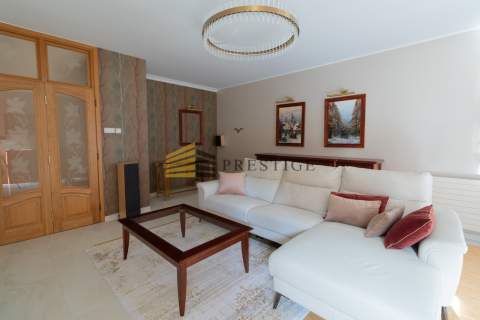 Mieszkanie 111 m , 4 pokoje, balkon, parking, rece
