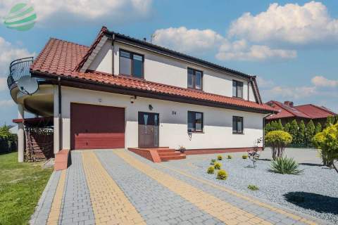 Komfortowy dom z niezależną częścią noclegową Da