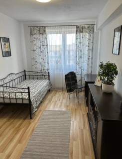 61 m 2 pokoje balkon Reduta